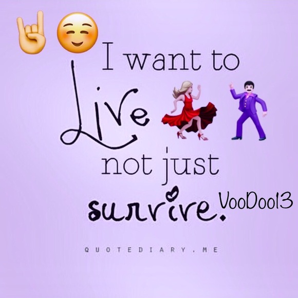 ✌️😃I'm Cynthia🍄@VooDoo13{WelCome 2 My Closet} - Picture 6 of 8